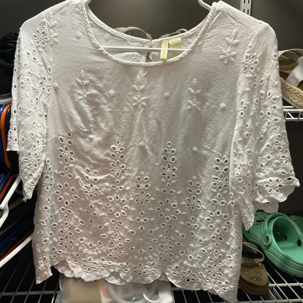 cute white top